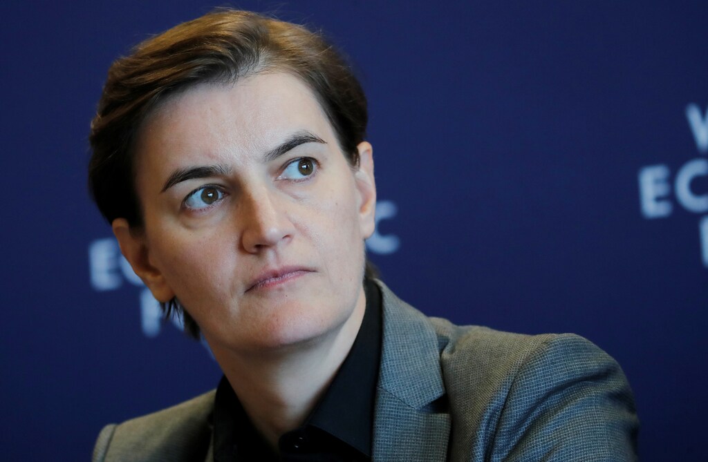 Ana Brnabić Prime Minister of Serbia attends a news conference after the Strategic Dialogue of the Western Balkans meeting at the World Economic Forum (WEF) in Cologny near Geneva, Switzerland, October 2, 2018. REUTERS/Denis Balibouse - RC12FCD49D30
