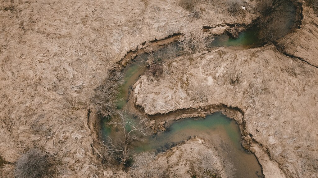 rivers climate change drying drought floods