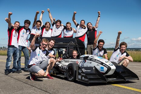 Grimsel electric racing car team shot
