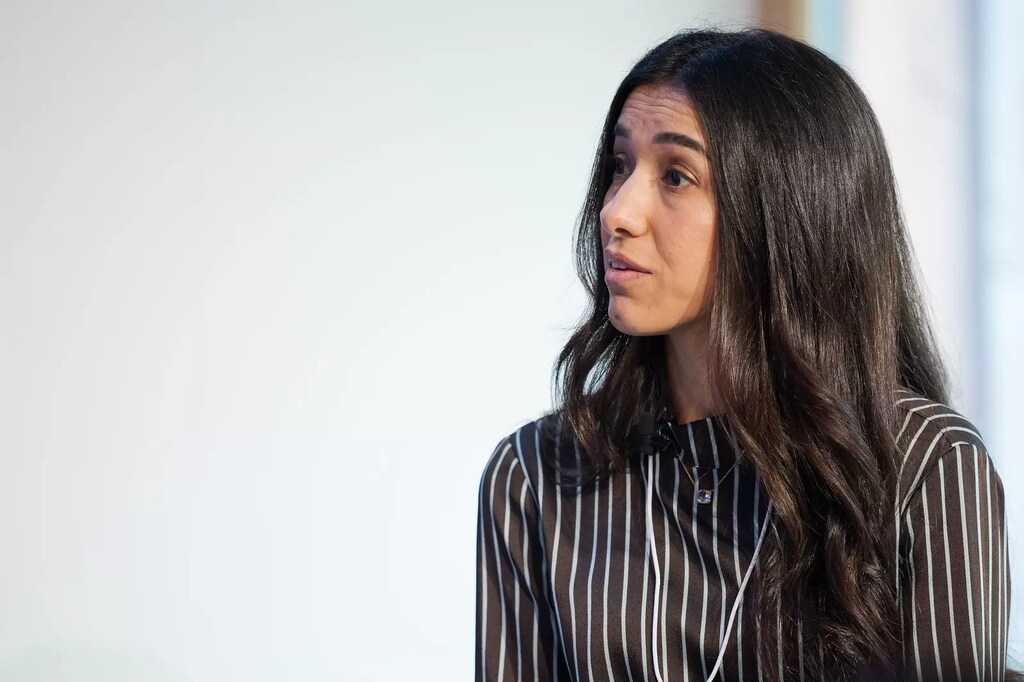 Nadia Murad estuvo en Davos haciendo un llamado a la acción para enfrentar la violencia sexual en los conflictos.
