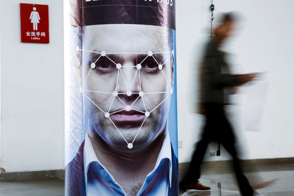 improve-diversity-workplace-with-technology