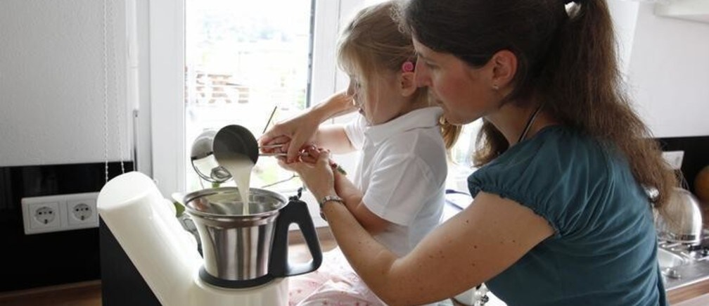 Why do so few German mothers go back to work?