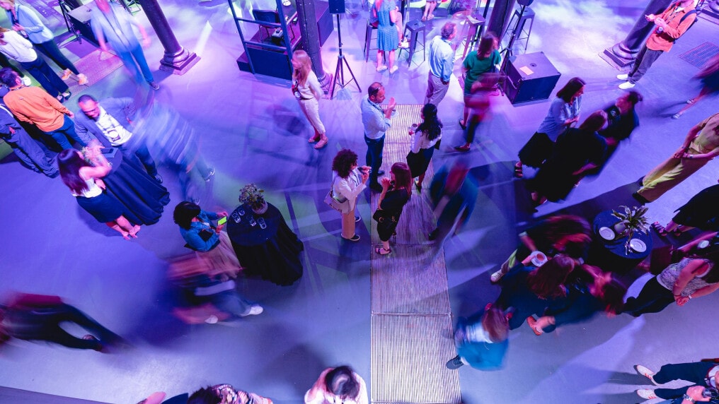 Aerial view of a networking event: Circularity is a competitive business advantage