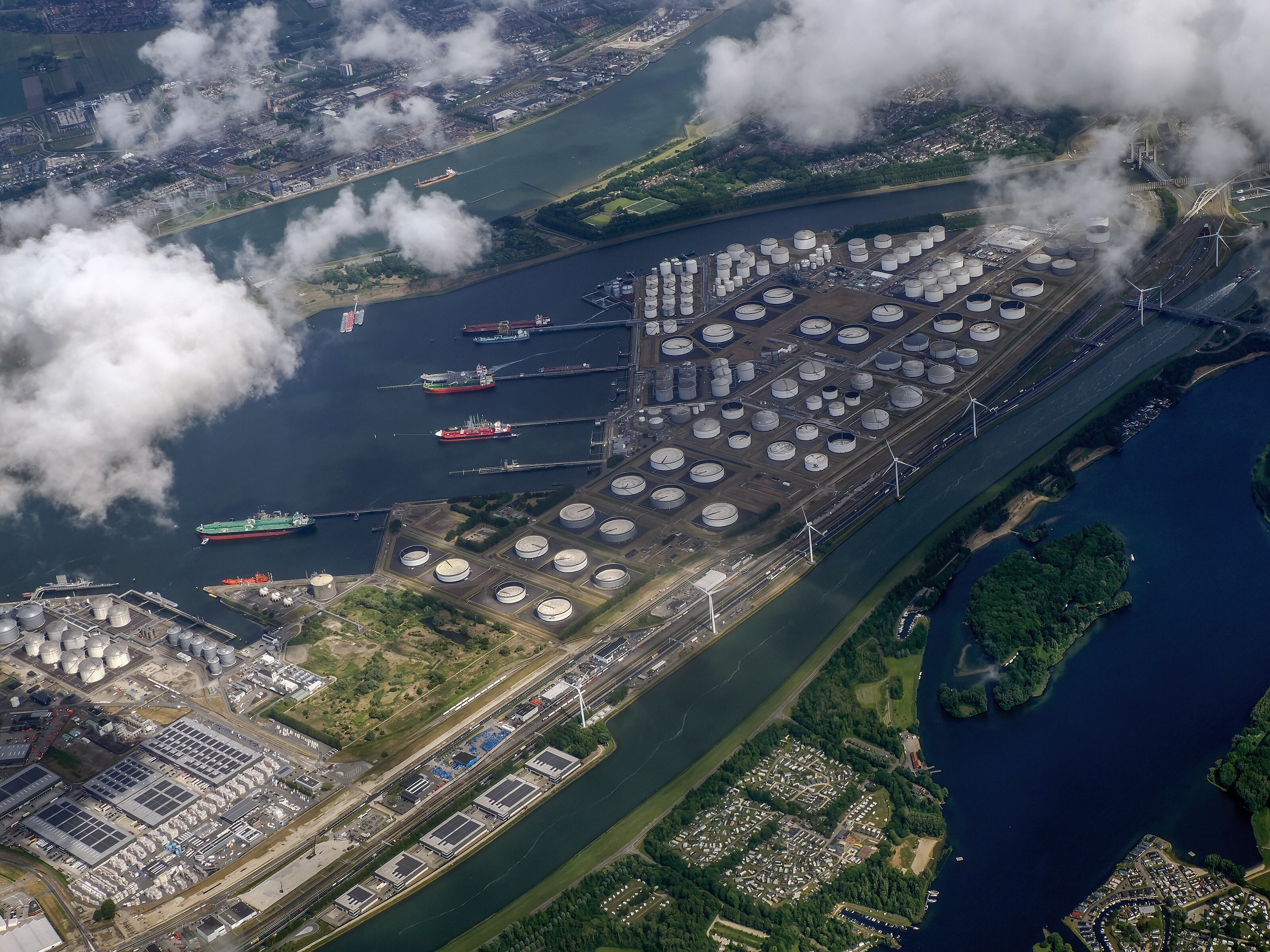 An aerial view of Rotterdam port: The Port of Rotterdam is an example of when industrial clusters can measure their own impact