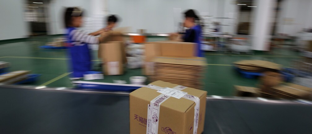 哪个国家的网购支出最多？