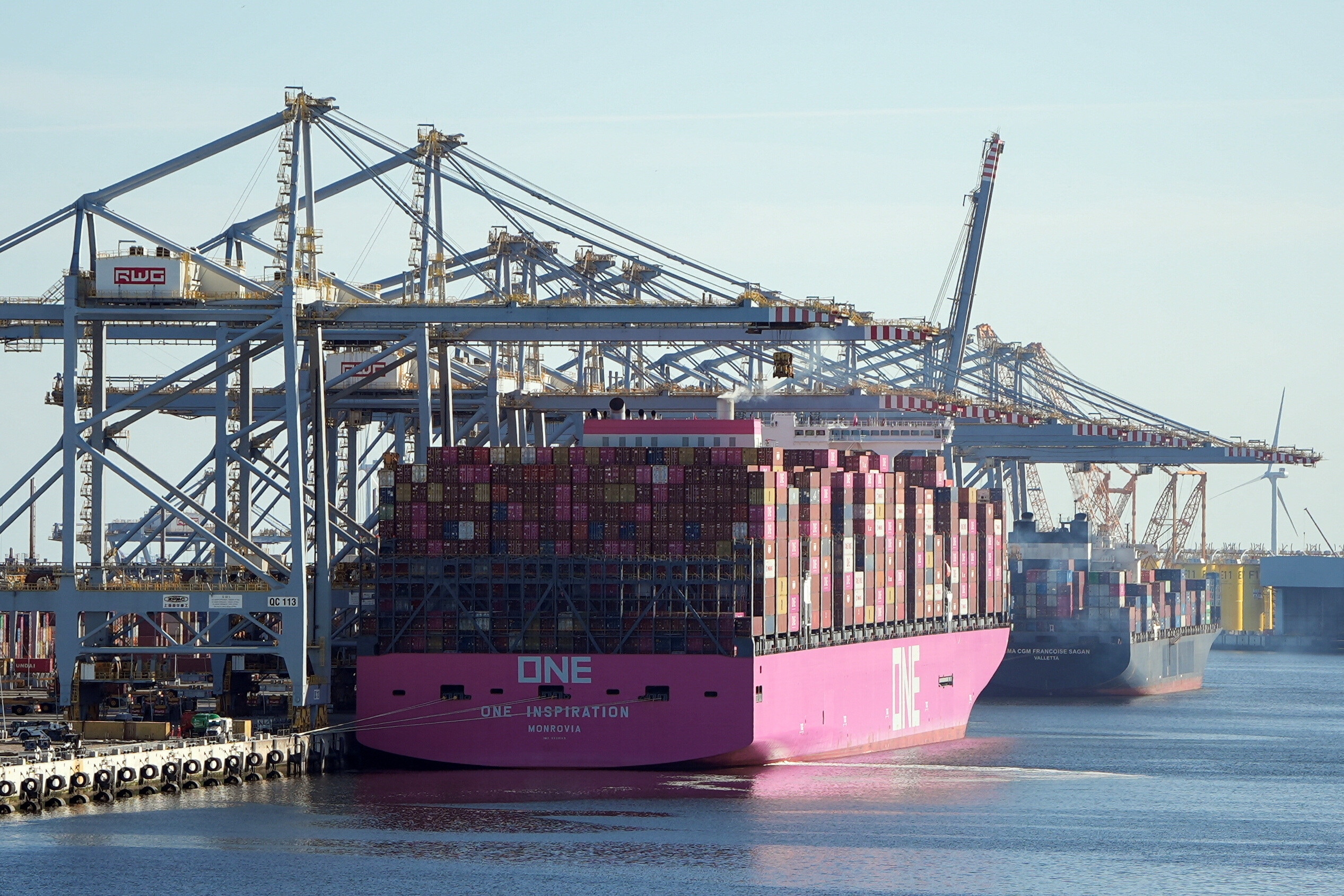 A container ship is moored at the port of Rotterdam in Rotterdam, Netherlands, July 9, 2025. REUTERS/Bart Biesemans
