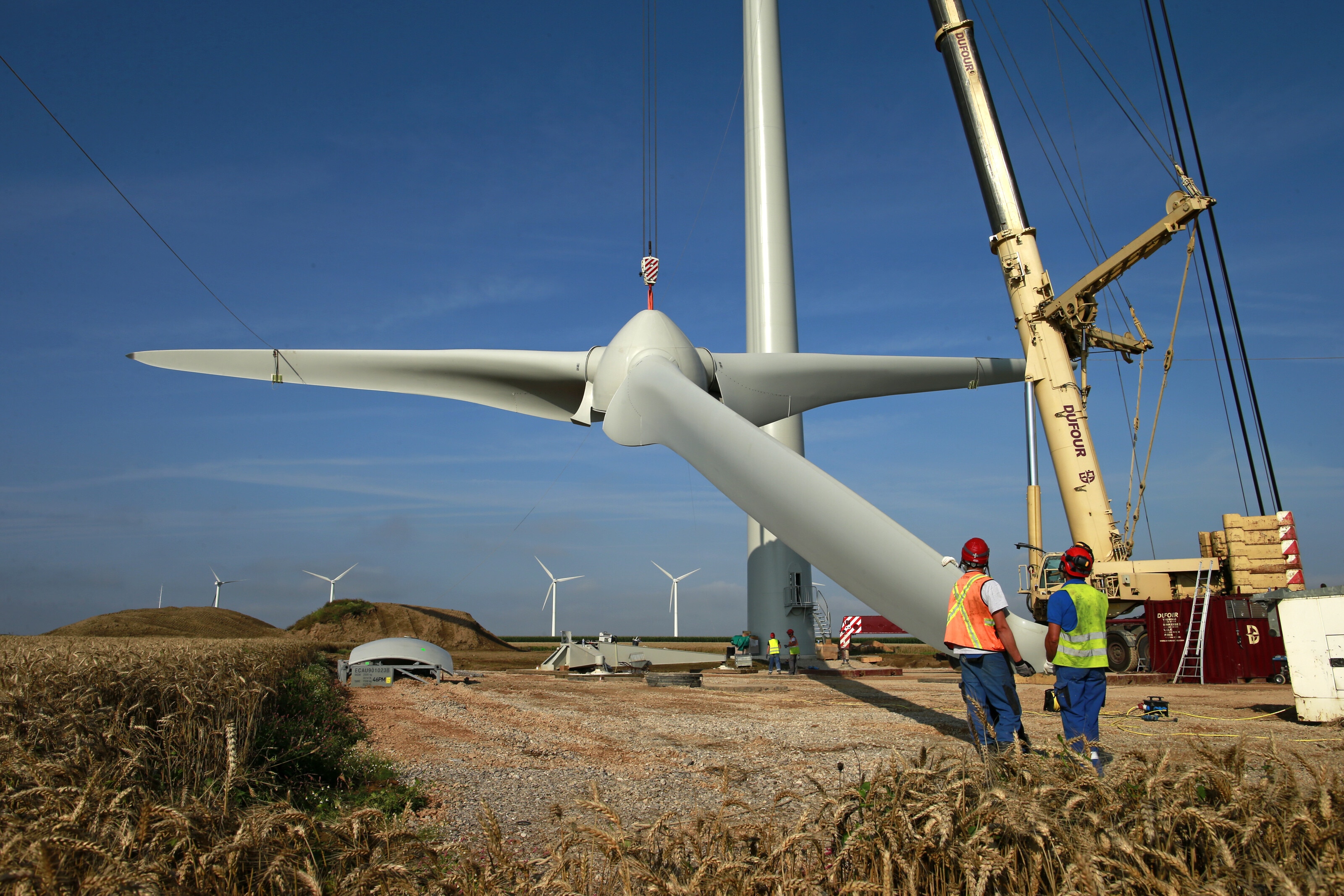 Europe must move to a decentralized renewable energy system.