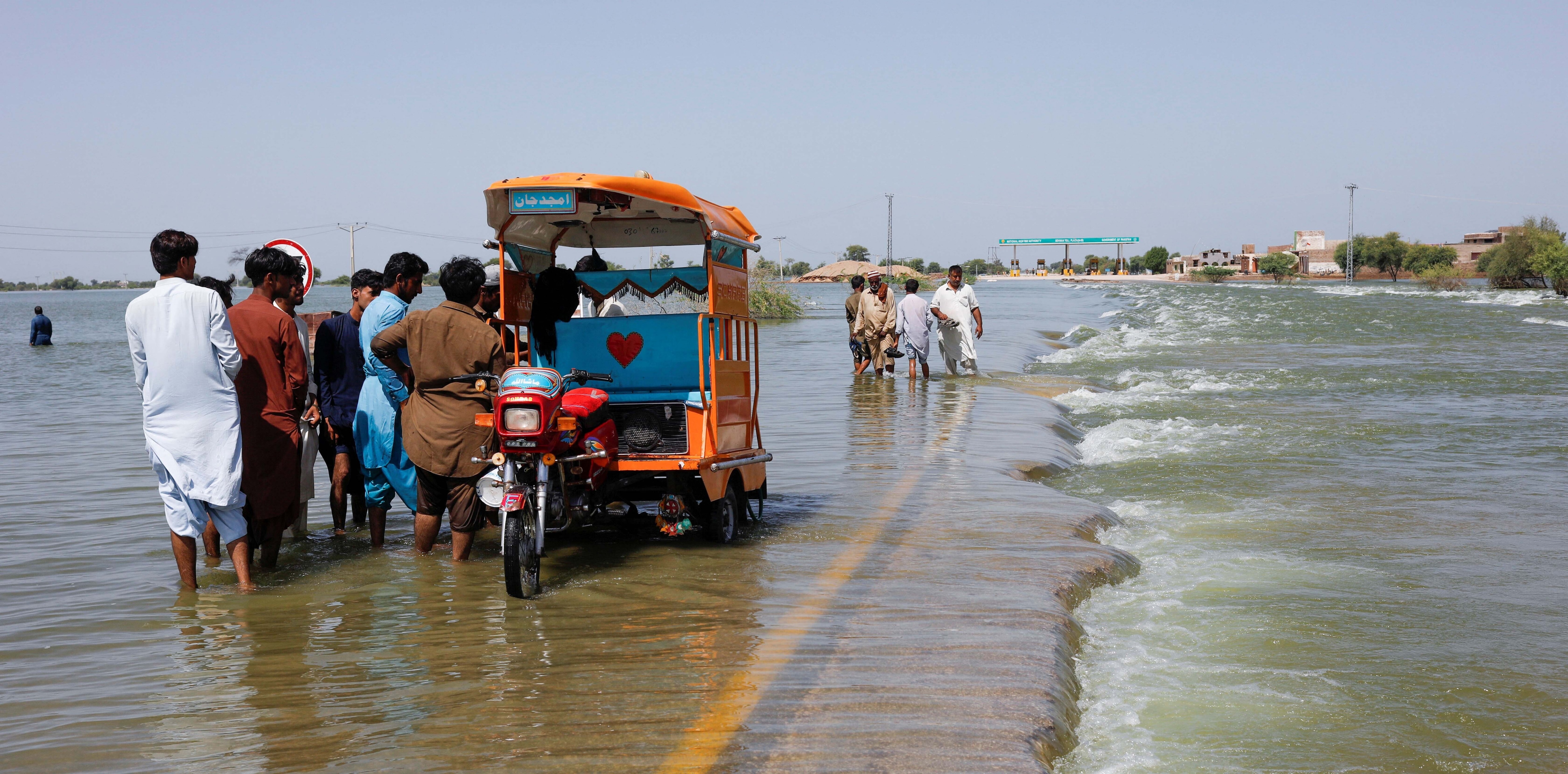 The Pakistan floods of 2022 highlight the climate risks facing Southern Asia. 