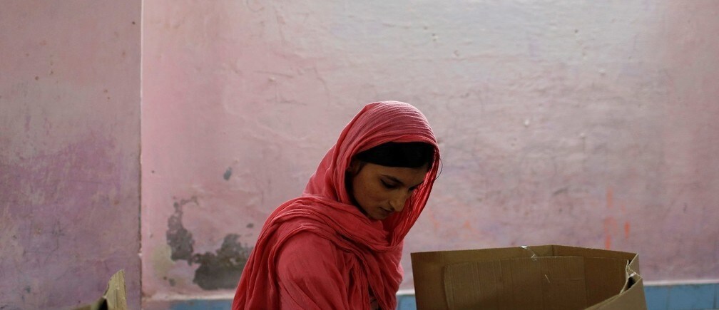 How social media is transforming Indian politics
