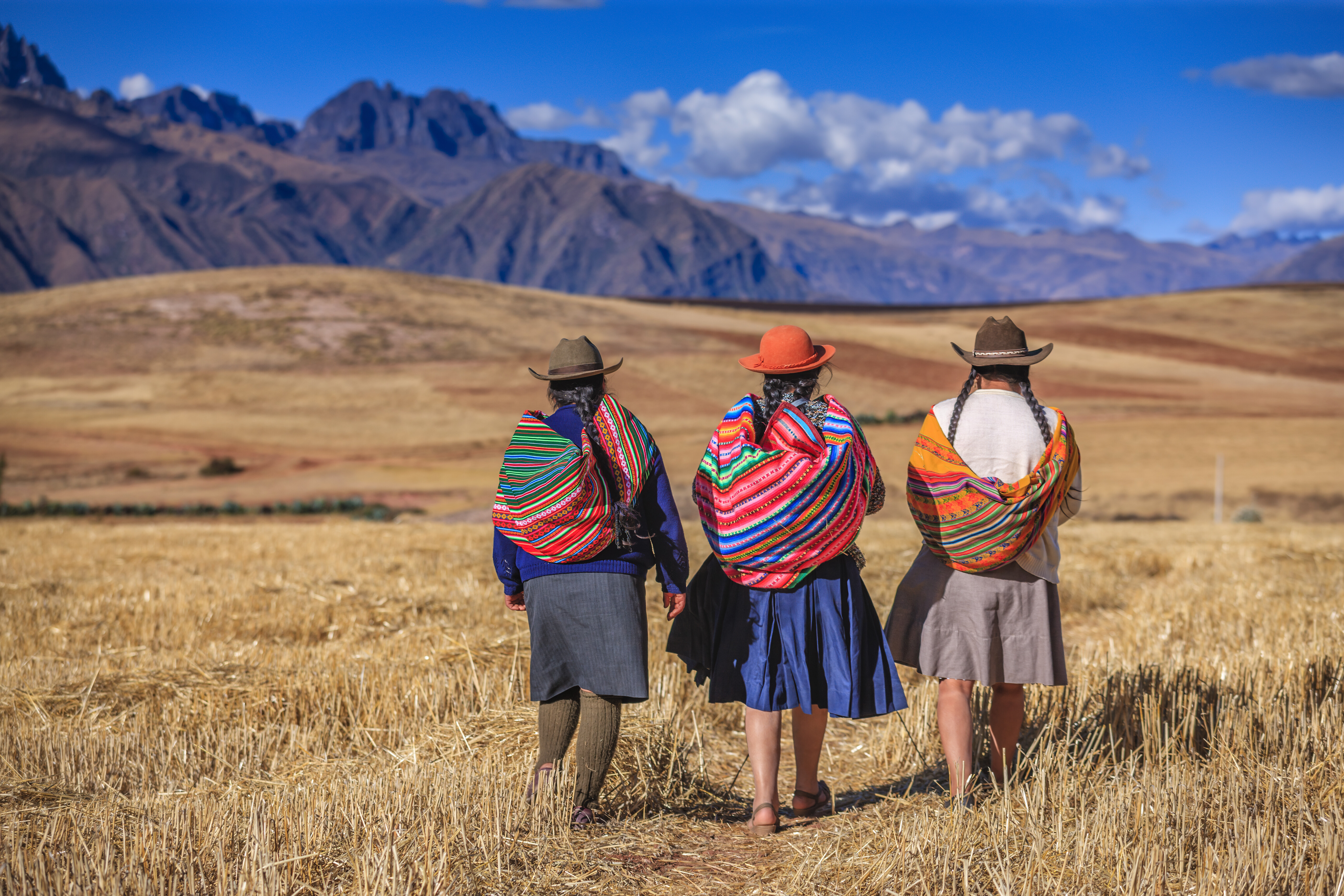 The Sacred Valley of the Incas or Urubamba Valley is a valley in the Andes  of Peru, close to the Inca  capital of Cusco and below the ancient sacred city of Machu Picchu. The valley is generally understood  to include everything between Pisac  and Ollantaytambo, parallel to the Urubamba River, or Vilcanota  River or Wilcamayu, as this Sacred river is called when passing through the valley. It is fed by  numerous rivers which descend through adjoining valleys and gorges, and contains numerous  archaeological remains and villages. The valley was appreciated by the Incas due to its special  geographical and climatic qualities. It was one of the empire's main points for the extraction of  natural wealth, and the best place for maize production in Peru.http://bem.2be.pl/IS/peru_380.jpg