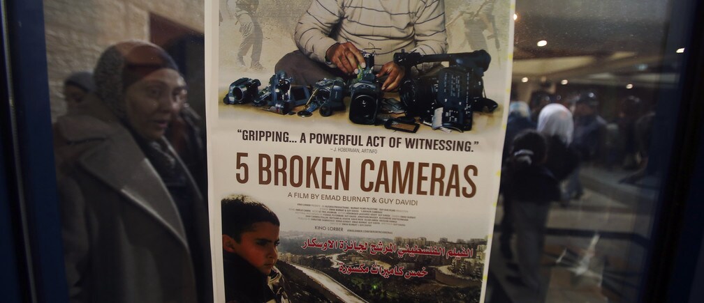 Hollywood, the citizen journalist and a GMM initiative