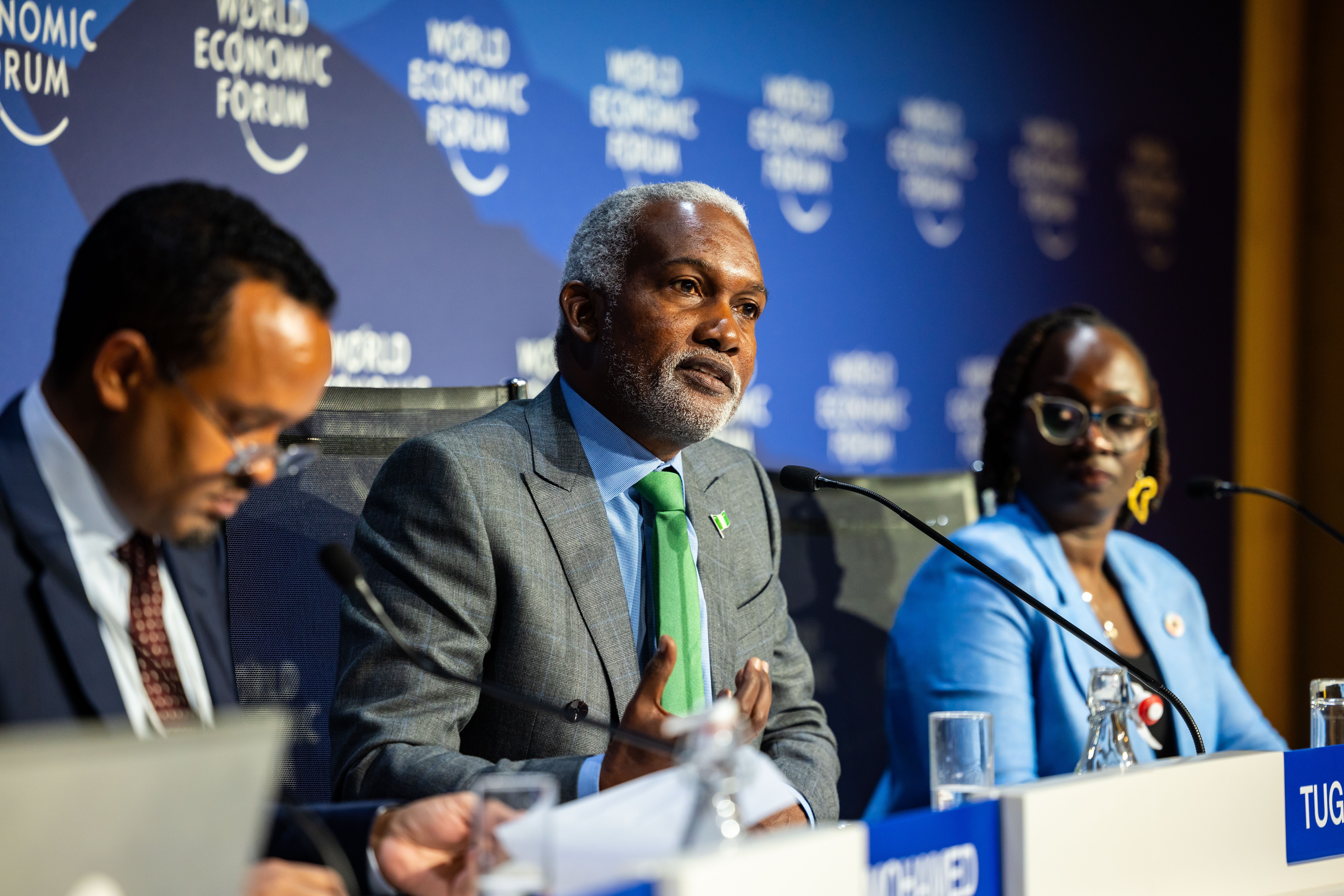 Africa’s Job Engine session with Ahmed Shide Mohamed, Minister of Finance of Ethiopia; Angela Oduor Lungati, Executive Director, Ushahidi, Kenya; Godfrey Mutizwa, Chief Editor, CNBC Africa, South Africa; Yusuf Maitama Tuggar, Minister of Foreign Affairs of Nigeria; at the World Economic Forum Annual Meeting 2026 in Davos-Klosters, Switzerland, on 20/1/2026 from 09:30 to 10:00 in the Kurpark Village – Briefing Centre (Zone K), Issue Briefing. (issue briefing/jobs africa). Copyright: Ciaran McCrickard / World Economic Forum; African countries