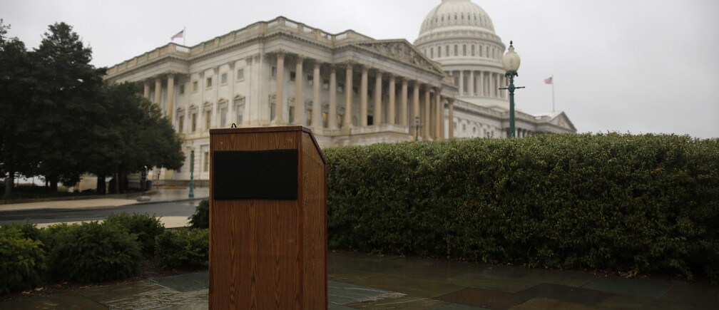The dollar and the debt ceiling