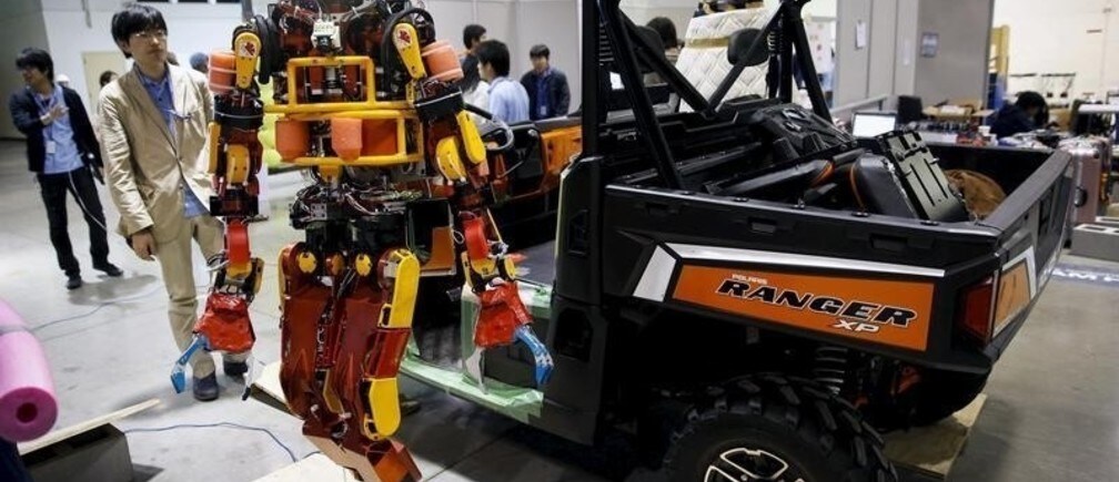 転倒するロボットと今週のその他の科学ニュース