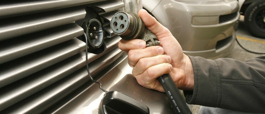 電気自動車のフリートは電力網の管理に役立つか？