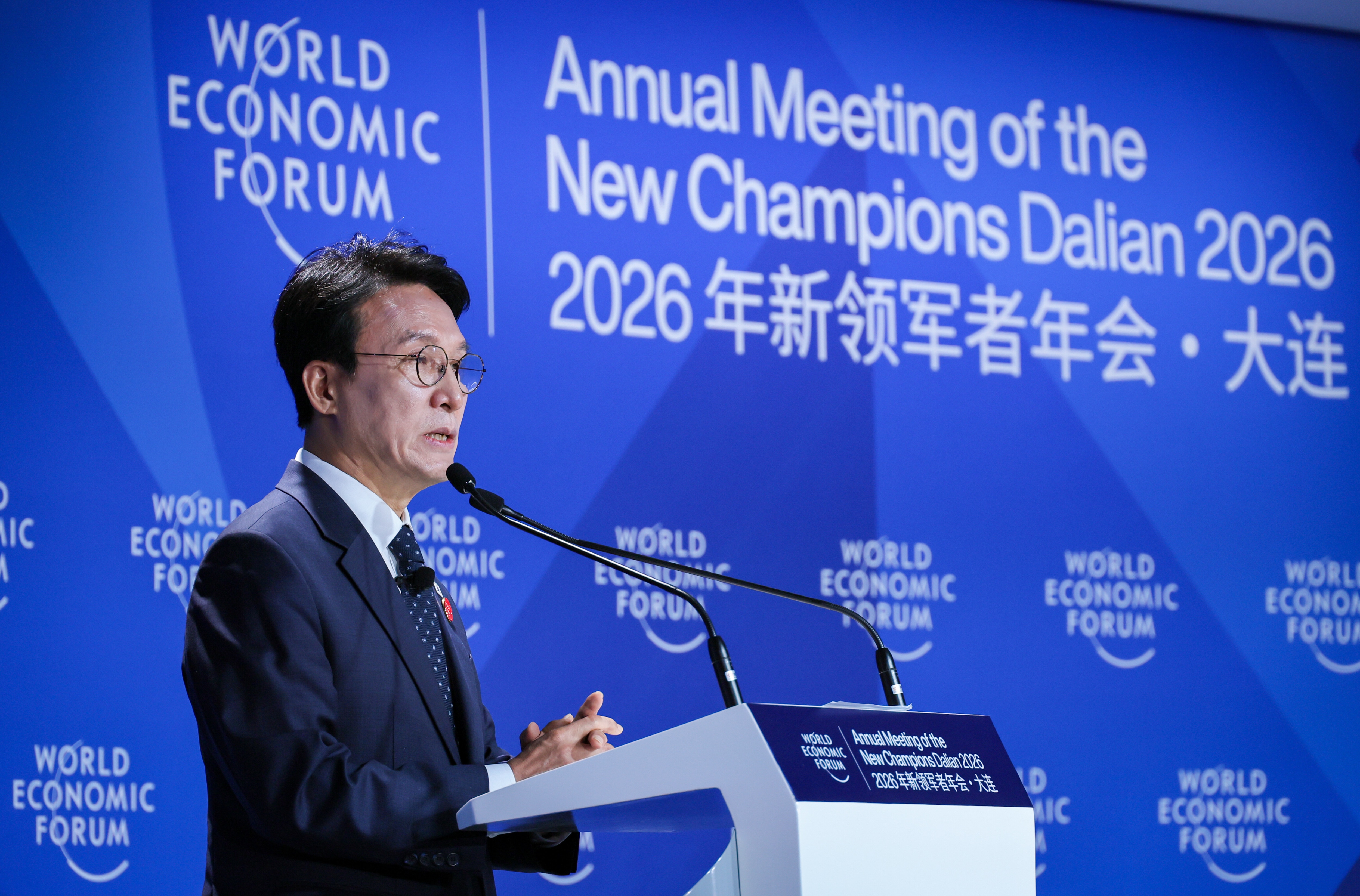 Special Address by Minseok Kim, Prime Minister of the Republic of Korea session with Alois Zwinggi, President and CEO, World Economic Forum; Minseok Kim, Prime Minister of the Republic of Korea during the Annual Meeting of the New Champions in Dalian, People's Republic of China, on 24/6/2026 from 16:45 to 17:15 in the Dalian International Conference Center - Studio (Zone C), One-on-One. (special address/korea). Â©2026 World Economic Forum