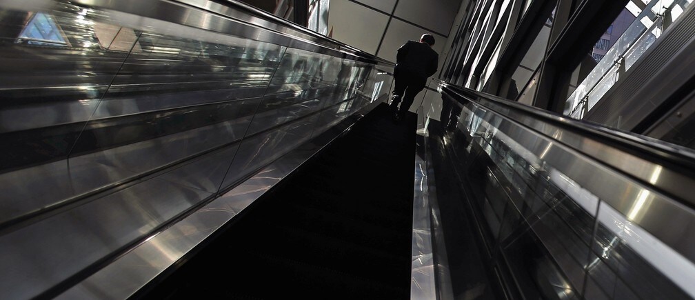 16 things successful people do on Monday mornings