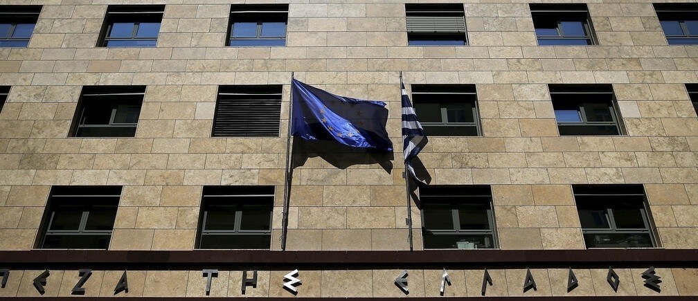 ギリシャで早期総選挙、「ここは暑くなってきた」、そして三連休