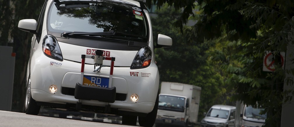 私たちは自動運転車への準備ができているか？