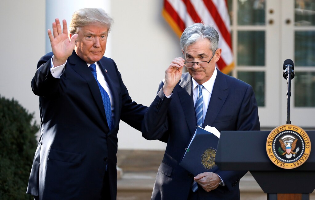 U.S. President Donald Trump gestures with Jerome Powell, his nominee to become chairman of the U.S. Federal Reserve at the White House in Washington, U.S., November 2, 2017. REUTERS/Carlos Barria TPX IMAGES OF THE DAY - RC16731B2040