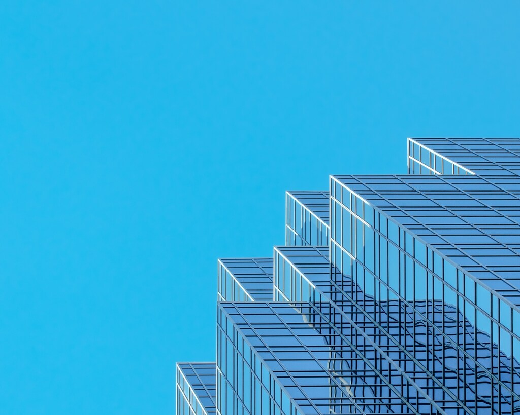 When evaluating sustainability, it is crucial to consider the entire lifecycle of glass.
