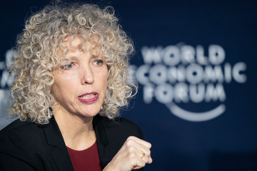 Jennifer Morgan, Executive Director, Greenpeace International, USA speaking in the Financing the Net-Zero Economy at the World Economic Forum Annual Meeting 2020 in Davos-Klosters, Switzerland, 21 January. Congress Centre - (MV) Issue Briefing Room. Copyright by World Economic Forum / Manuel Lopez