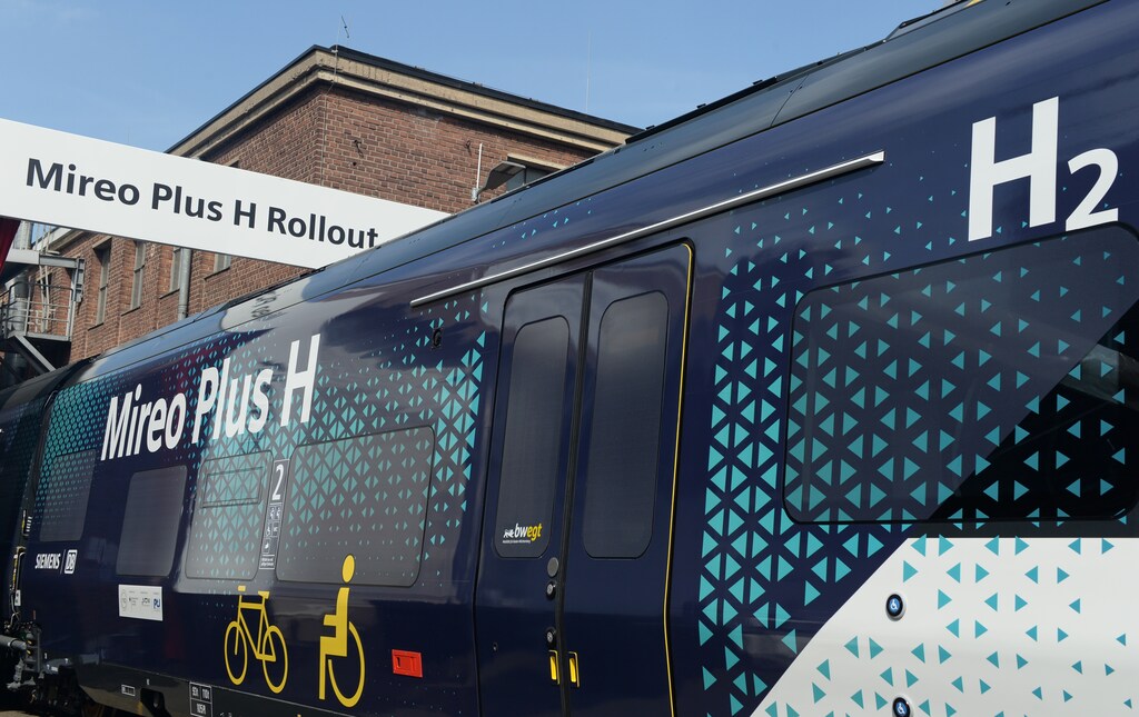 Mireo Plus H train, in Krefeld, Germany.