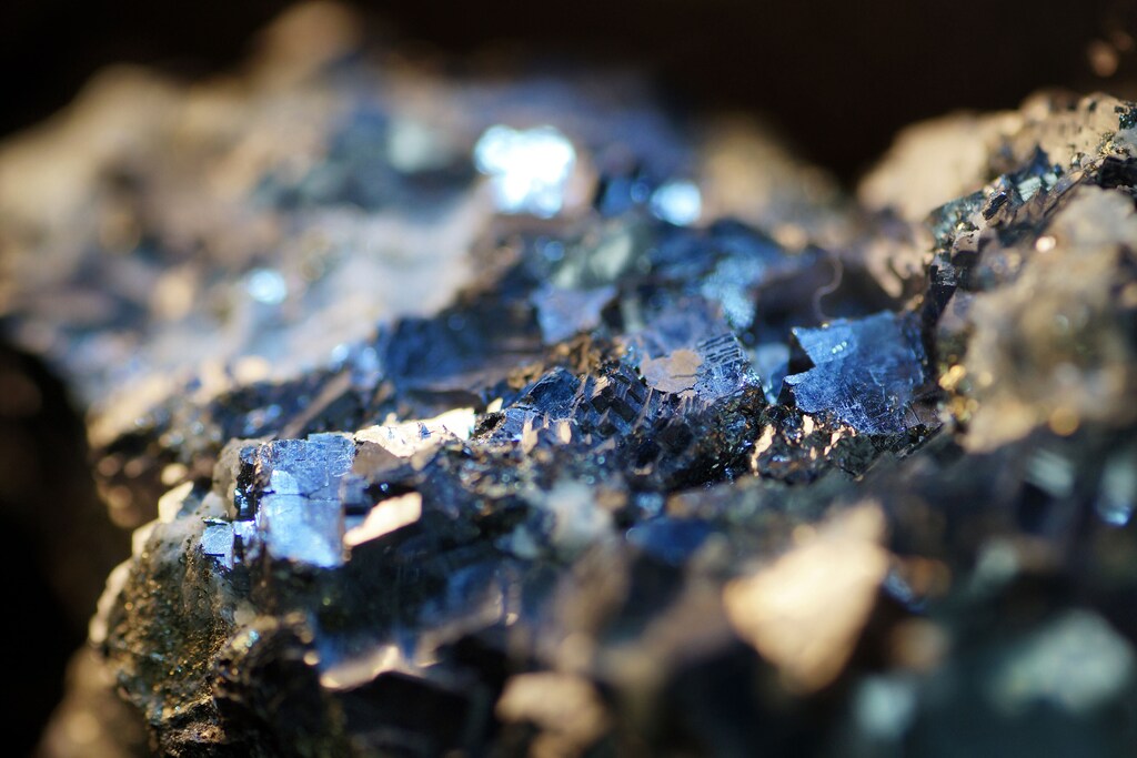 Los minerales críticos son vitales para la transición energética.