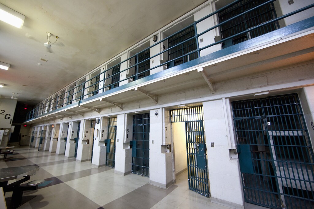 Standard inmate cells are seen at the Kingston Penitentiary in Kingston, Ontario October 11, 2013. British North America's first penitentiary, the "Kingston Pen" as it is known, is now closed. Situated on prime real estate on the shore of Lake Ontario, its fate is unknown despite being designated as a National Historic Site. Public tours are currently being held to raise money for the United Way. The prison was once home to Canada's most famous criminals including Canadian serial killers Clifford Olson and Paul Bernardo. REUTERS/Fred Thornhill (CANADA - Tags: CRIME LAW SOCIETY) - GM1E9AC0H2I01