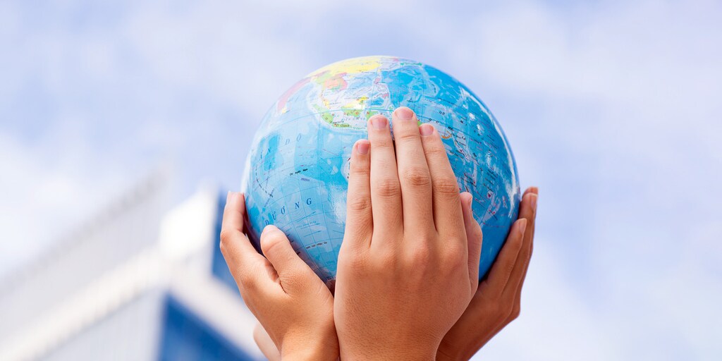 Global operating models in the wake of deglobalization: Reimagining your talent and technology strategies.