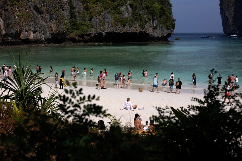 5 steps to a more resilient travel and tourism sector
