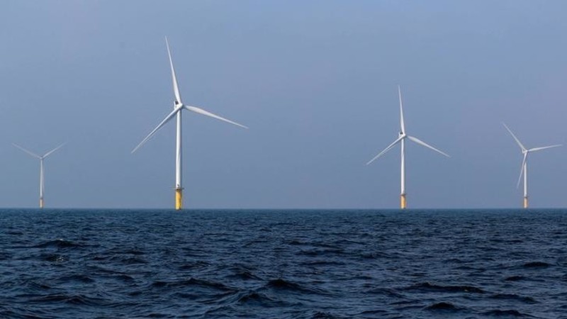 The world's first floating wind farm is already exceeding expectations ...