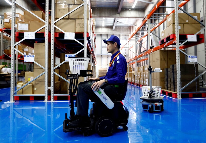 Tháng tự hào của người khuyết tật