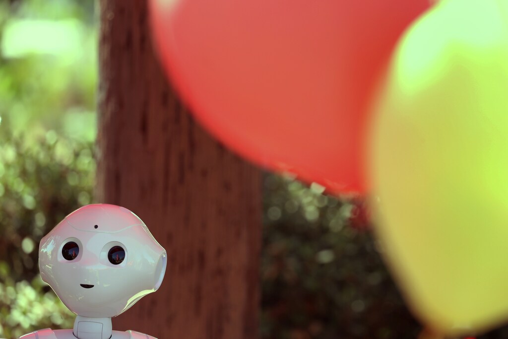 An artificial Intelligence project utilizing a humanoid robot from French company Aldebaran and reprogramed for their specific campus makes its debut as an assistant for students attending Palomar College in San Marcos, California, U.S. October 10, 2017. REUTERS/Mike Blake - RC1CB731A6B0