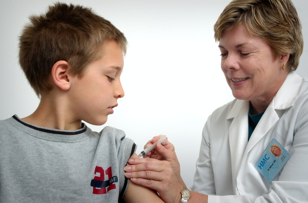 Children in London are being offered a polio vaccine booster.
