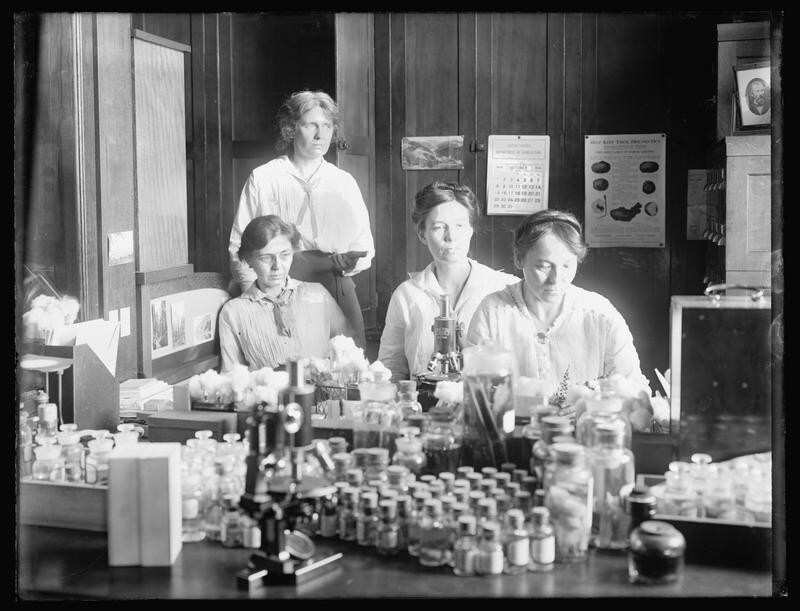 Women scientists (standing) Miss Nellie A. Brown, (seated L-R) Miss Lucia McCollock, Miss Mary K. Bryan and Miss Florence Hedges work at a laboratory, circa 1910-1920, in this Library of Congress handout photo. For women 100 years ago, opportunities to work beyond the home and take part in political life were very limited. As the 20th century progressed, hard-won progress included gradually improved voting rights, while the upheaval of war pushed doors ajar as women worked as part of the war effort. U.S. Library of Congress archive photos show women's workplaces ranging from a flour mill in England to a coal mine in Belgium or Lincoln Motor Co.'s welding department in Detroit. International Women's Day is celebrated on March 8. REUTERS/ National Photo Company Collection/Library of Congress/Handout via Reuters SEARCH "THE WIDER IMAGE" FOR ALL STORIES ATTENTION EDITORS - THIS PICTURE WAS PROVIDED BY A THIRD PARTY. REUTERS IS UNABLE TO INDEPENDENTLY VERIFY THE AUTHENTICITY, CONTENT, LOCATION OR DATE OF THIS IMAGE. THIS PICTURE IS DISTRIBUTED EXACTLY AS RECEIVED BY REUTERS, AS A SERVICE TO CLIENTS. FOR EDITORIAL USE ONLY. NOT FOR SALE FOR MARKETING OR ADVERTISING CAMPAIGNS. - GF10000329671