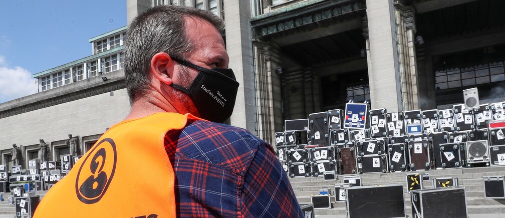 The Belgian entertainment industry protests to urge the government to protect the sector's workers during the coronavirus lockdown.