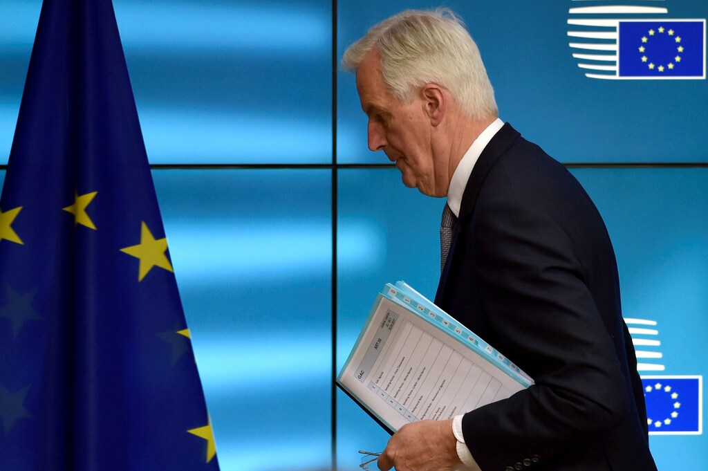 European Union Chief Negotiator for Brexit Michel Barnier leaves a news conference after a European General Affairs Ministers meeting in Brussels, Belgium May 22, 2017. REUTERS/Eric Vidal - RTX36ZTV