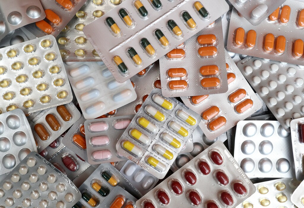Illustration photo shows various medicine pills in their original packaging in Brussels, Belgium August 9, 2019. REUTERS/Yves Herman/Illustration - RC1EA8FA8DB0