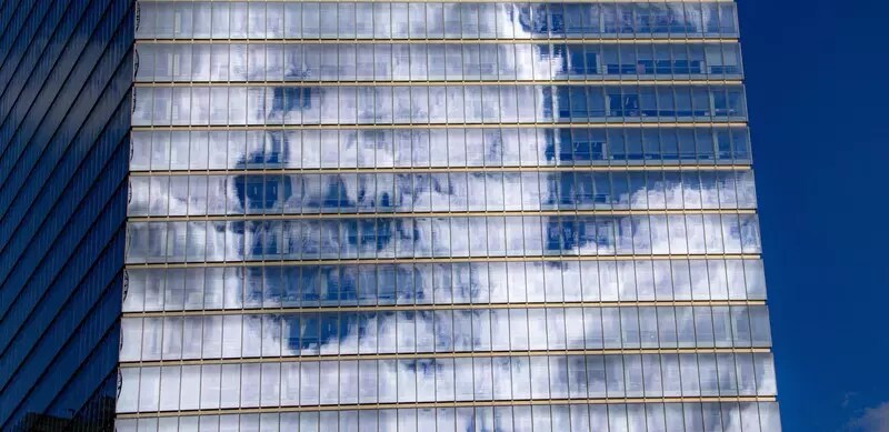 ネットゼロへの移行には、複数のステークホルダーの協力が必要です