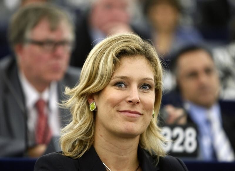 Silvana Koch-Mehrin from Germany, member of the Alliance of Liberals and Democrats for Europe (ALDE) arrives at the first session of the EU parliament in Strasbourg July 14, 2009. The European Parliament elected ex-Polish Prime Minister Jerzy Buzek as its president on Tuesday, making him the first leader from a former Soviet bloc country to hold one of the European Union's top posts. REUTERS/Yves Herman (FRANCE POLITICS) - GM1E57E1OTZ01