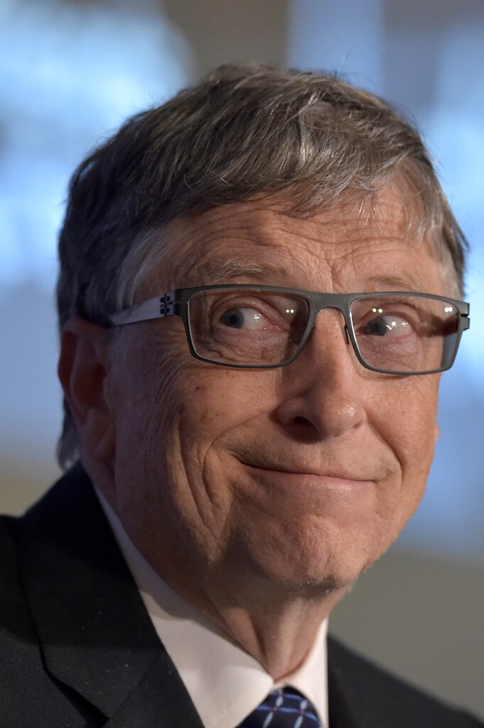 Microsoft founder Bill Gates looks on during a healthcare event in Brussels, Belgium, February 16, 2017. REUTERS/Eric Vidal - RTSYYE5