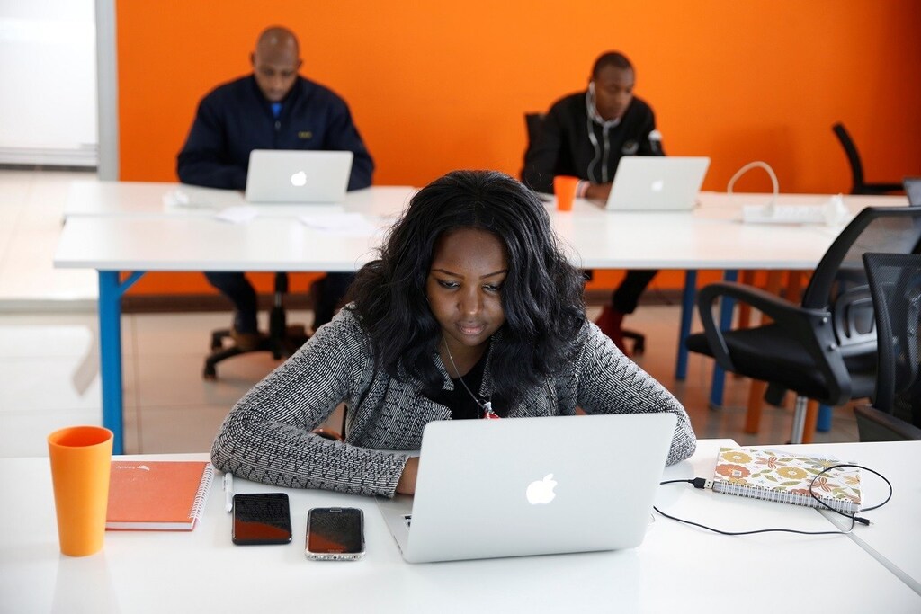 An employee of tech start-up Sendy, which offers online logistics services, works on her computer at their office in Nairobi, Kenya, October 30, 2018. Picture taken October 30, 2018. REUTERS/Baz Ratner - RC1FE1B5F060