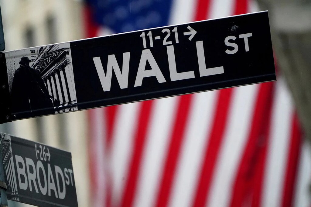 More than a third of U.S. adults are missing out on the opportunity to grow their money by investing. But retail investors should be financially literate and have a clear plan in mind before entering today's tumultuous market.