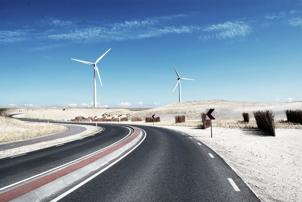 increase-renewable-energy-investment