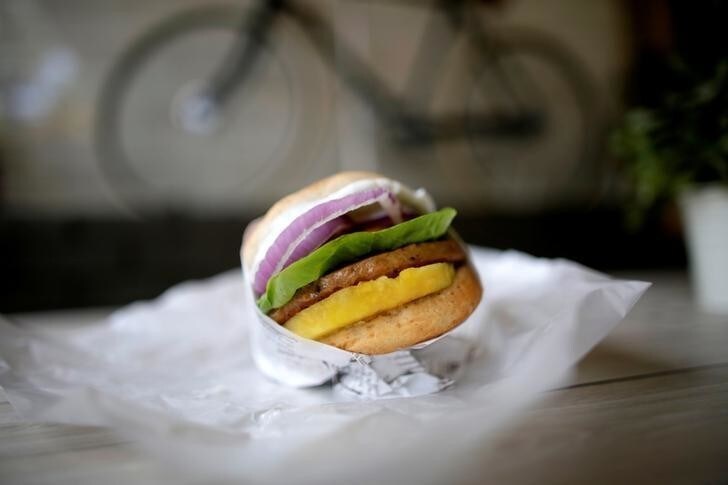 A Veganburg vegan hamburger is seen in this illustration photo January 30, 2018. REUTERS/Thomas White/Illustration