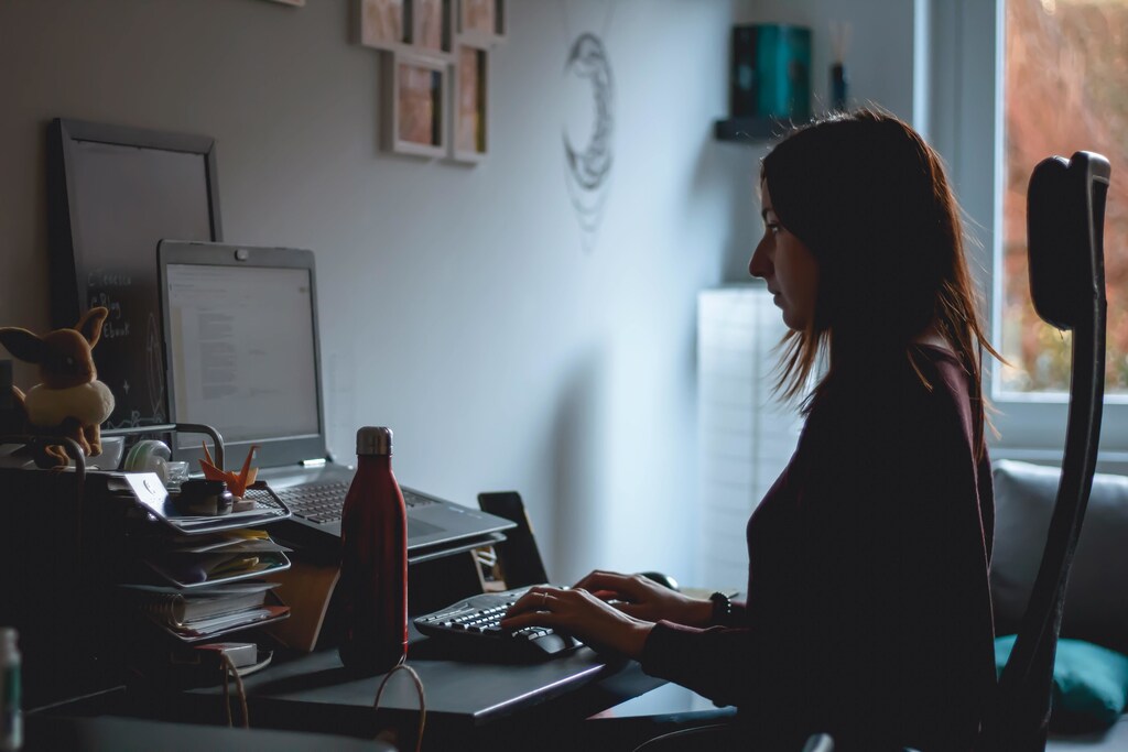 women working from home