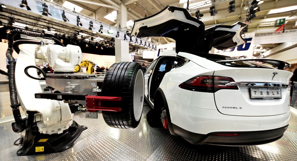 The California-China Office of Trade and Investment helped Tesla establish a factory in China. The state needs more offices like it