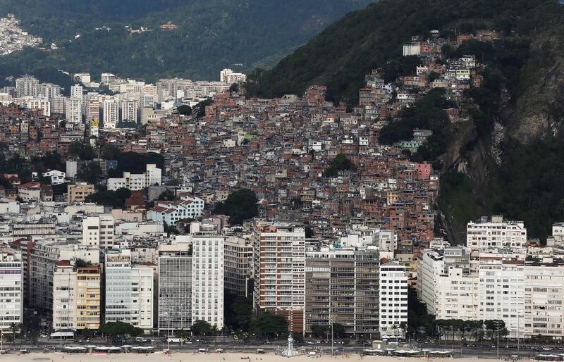The Pavao-Pavaozinho slum is seen atop the Copacabana neighborhood in Rio de Janeiro, Brazil, January 12, 2017. Picture taken January 12, 2017. REUTERS/Nacho Doce - RTSVRP1