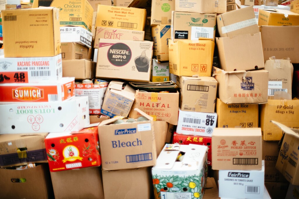 cardboard box lot online shopping deliveries parcels orders